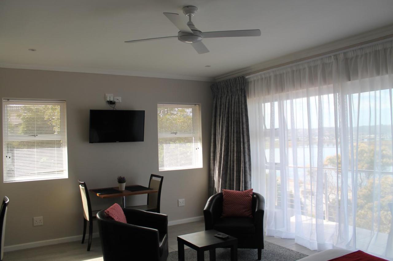 Phoenix Lodge And Waterside Accommodation Knysna Dış mekan fotoğraf