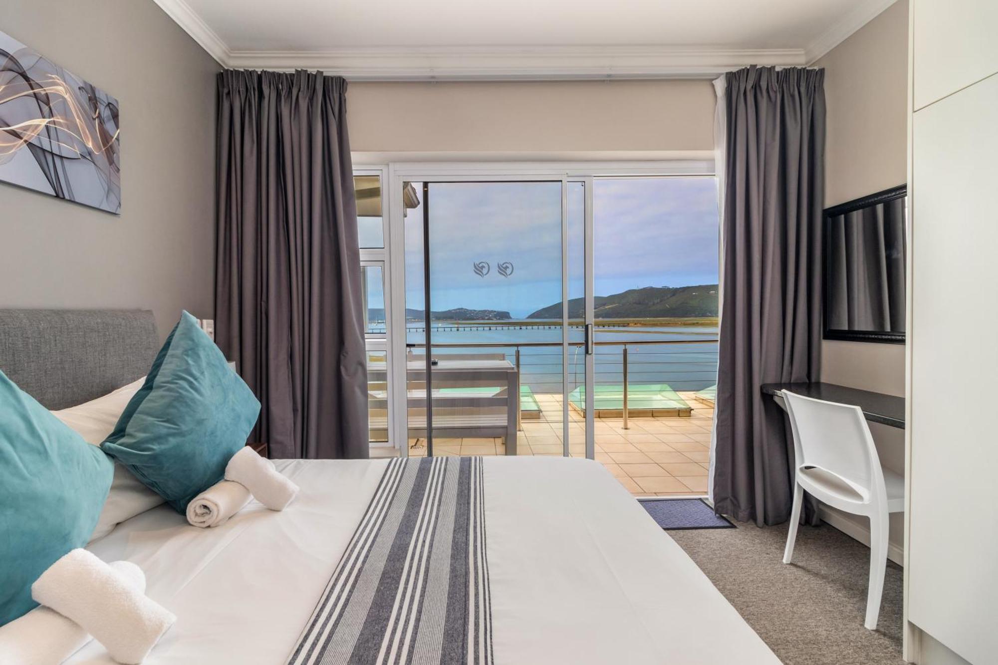 Phoenix Lodge And Waterside Accommodation Knysna Dış mekan fotoğraf